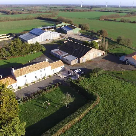 Maison Recente A La Ferme Avec Jardin, Terrasses, 4 Chambres, Proche Plages Et Peche Privee - Fr-1-426-86 Nyaraló *